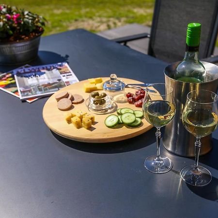 Ferienwohnung Aenbetje Goedereede Exterior foto